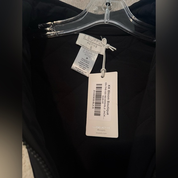 Z Supply NWT On The Go Reversible Jacket | S - Picture 5 of 10